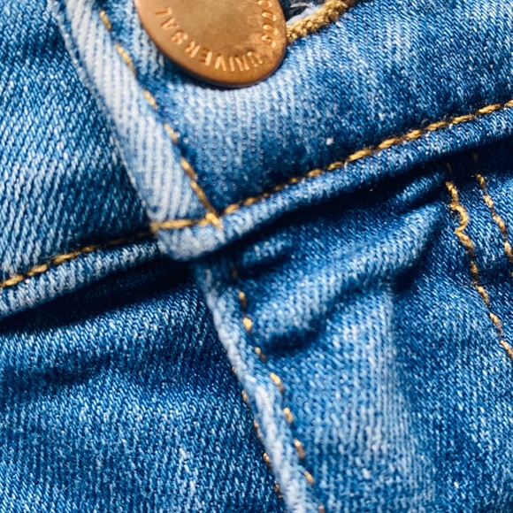 Universal Threads Light washed high rise midi shorts - Picture 2 of 13